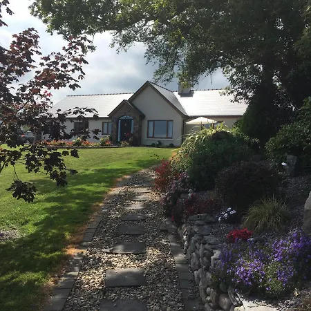 Farmstead Oda ve Kahvaltı 3*